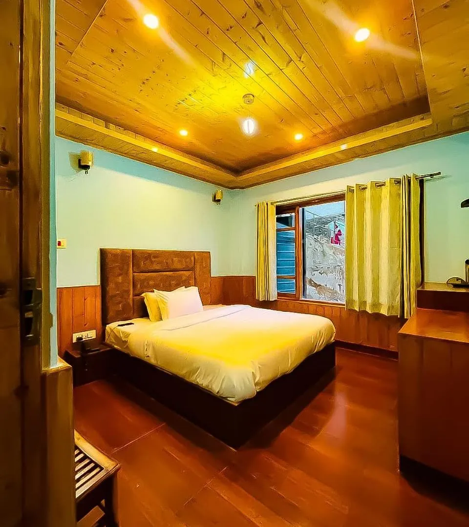 Elena Sridhi Hotel Shimla